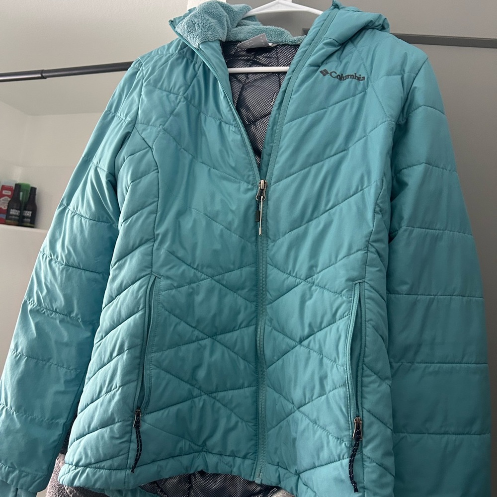 Columbia Blue Quilted Puffer Jacket with Hood